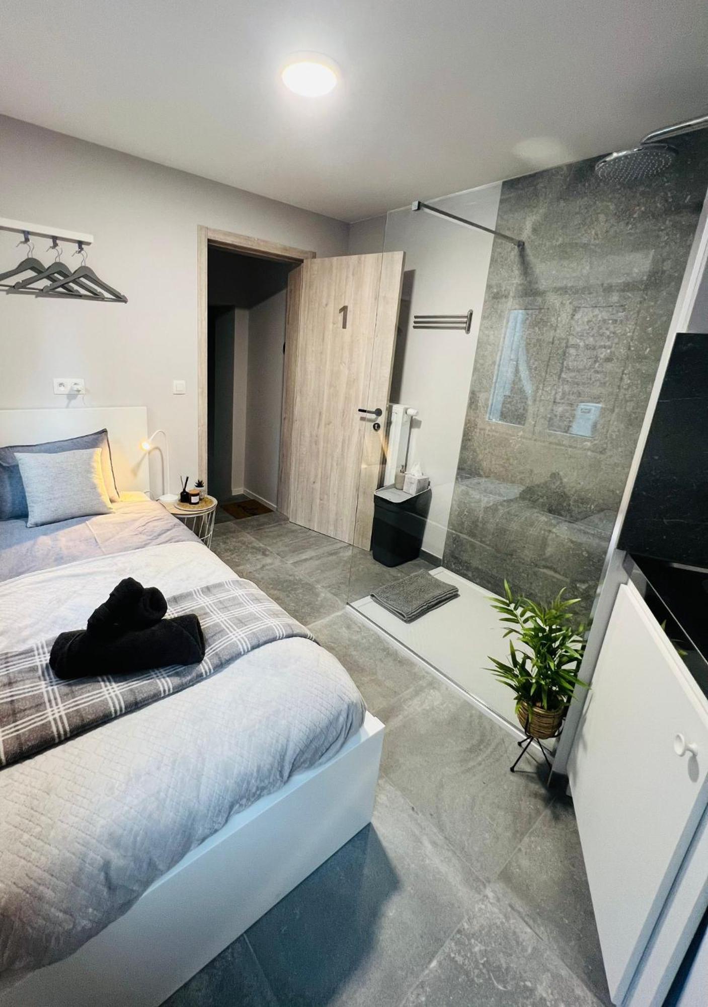 Mini Studio Une Personne Apartment Liege Exterior photo