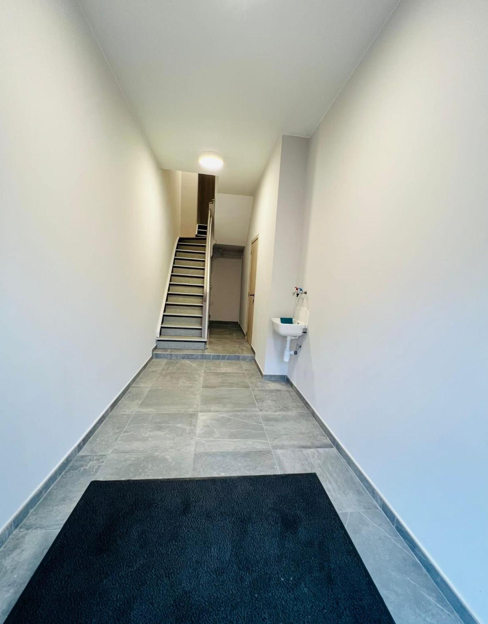Mini Studio Une Personne Apartment Liege Exterior photo