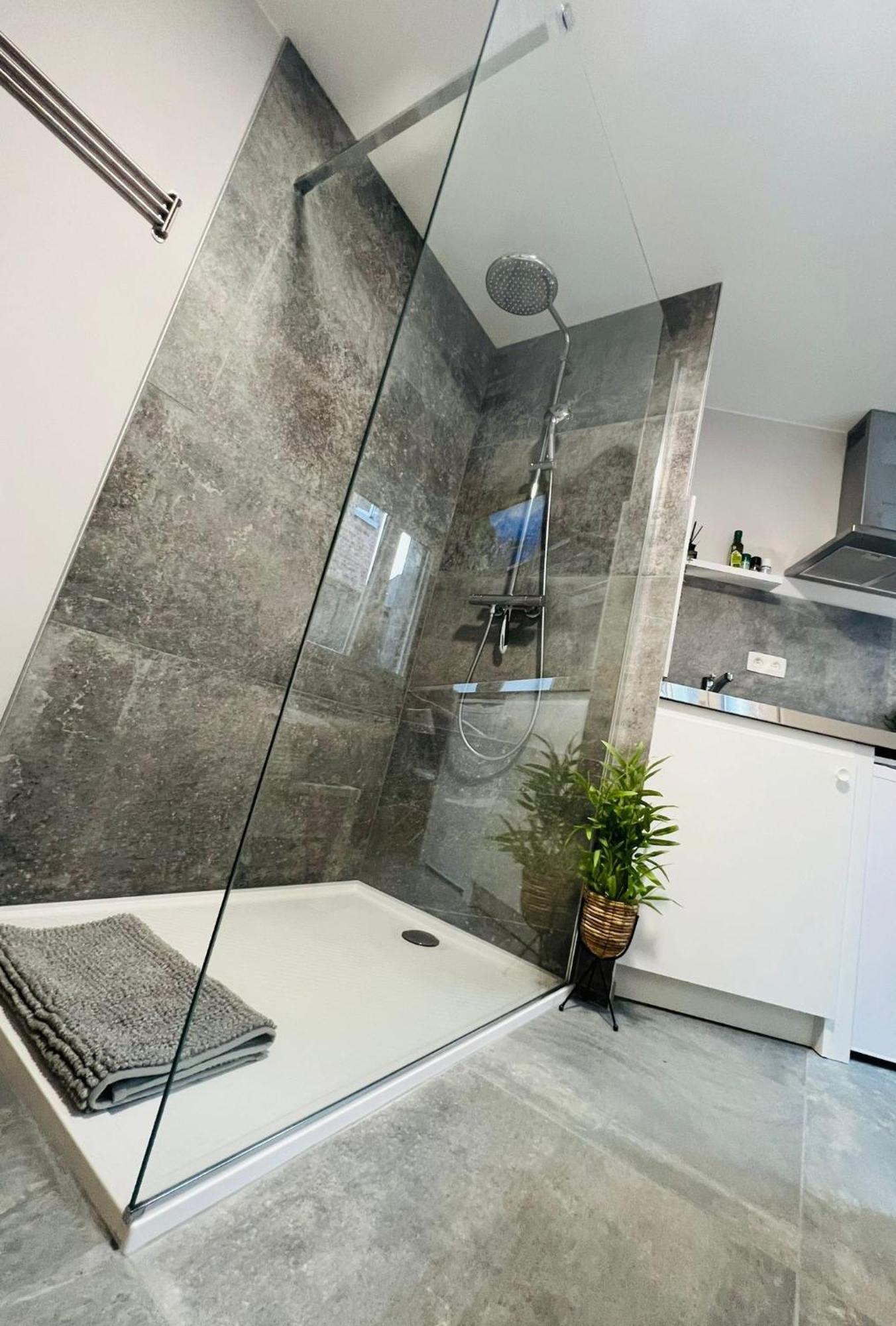 Mini Studio Une Personne Apartment Liege Exterior photo